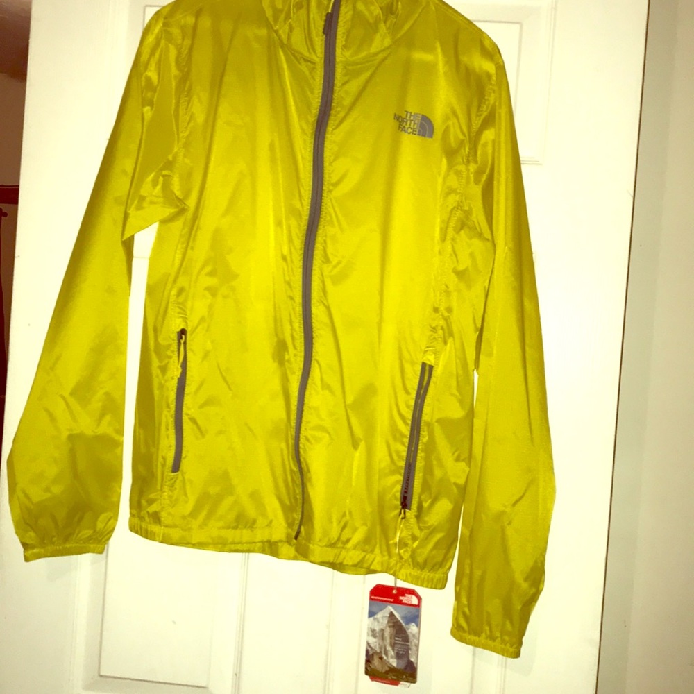 Men’s NorthFace rain jacket w/hood